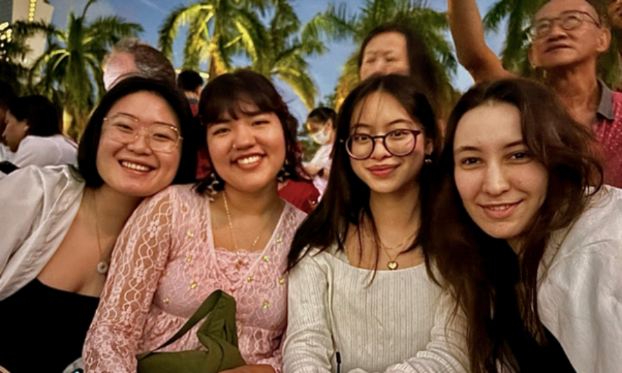 Sharing the Yale-NUS experience with exchange students